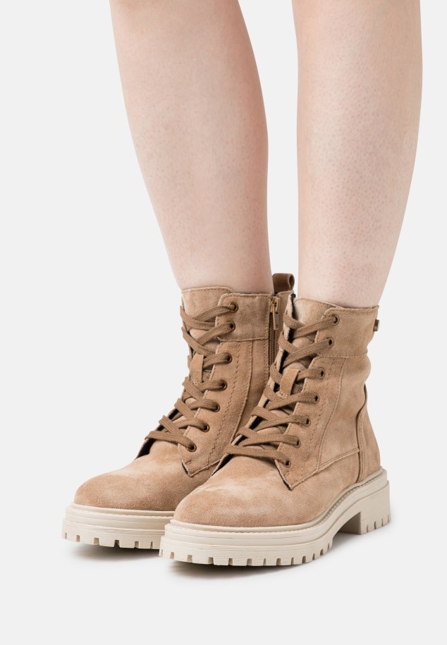 Lace-Up Ankle Boots Chino Gabor