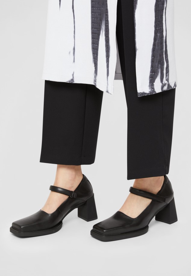 Black Ansie - Classic Heels Gabor