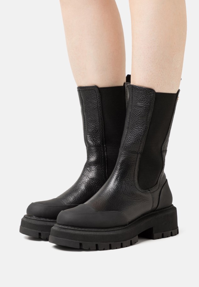 Platform Boots Black Gabor