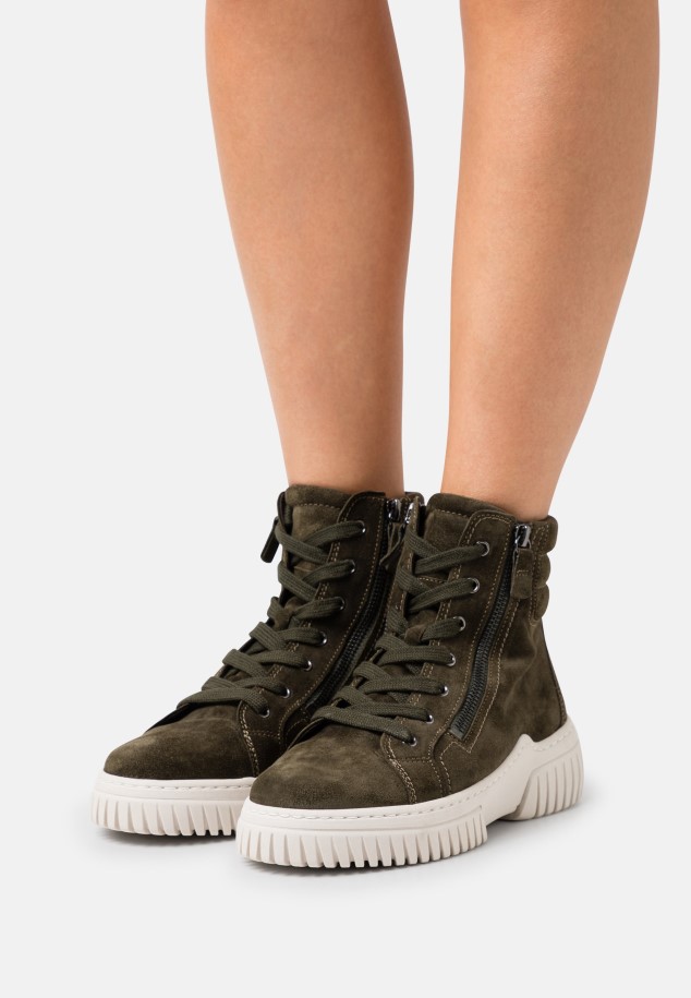 Gabor Platform Ankle Boots Caramel