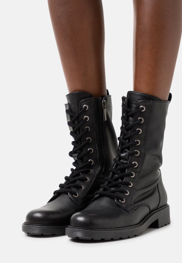 Gaborlace-Up Ankle Boots Panna