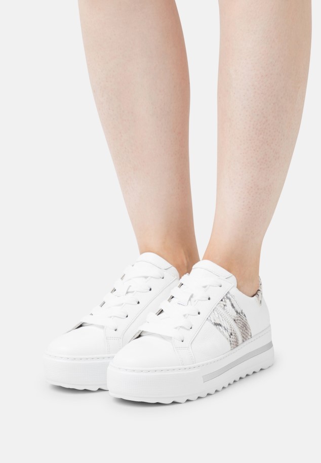 Weiss/Silber Gabor Trainers