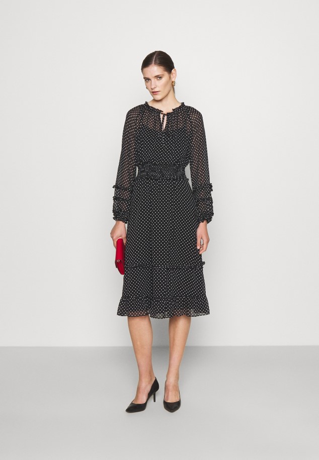 Black Lanette Leather Pump - Classic Heels Gabor