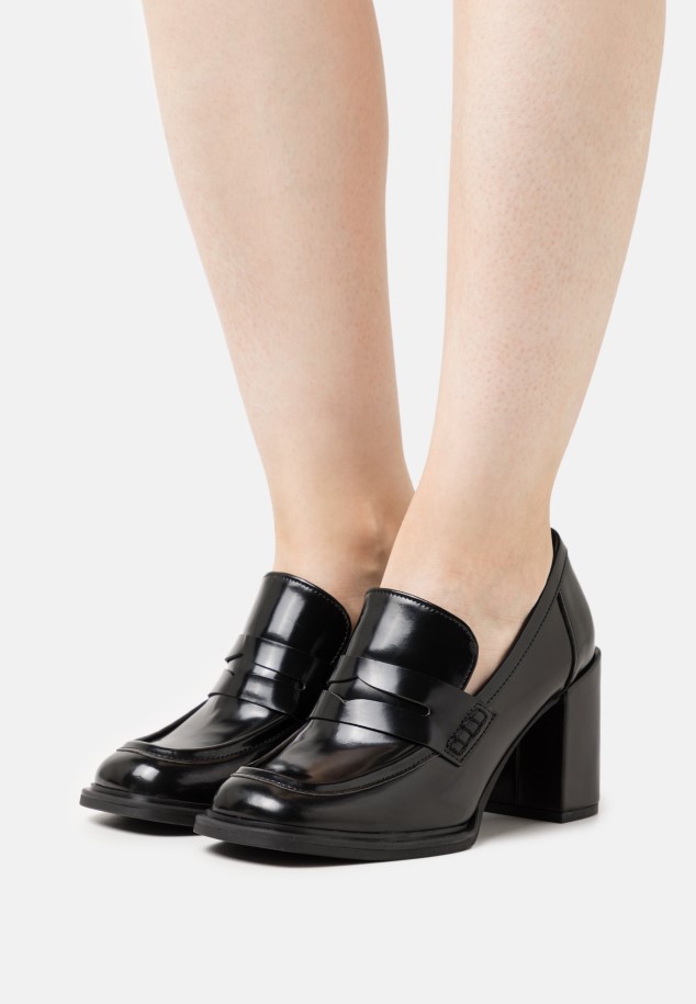 Brendi - Classic Heels Black Gabor