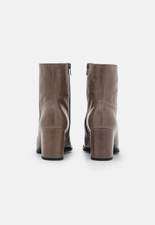 Gabor Classic Ankle Boots Taupe