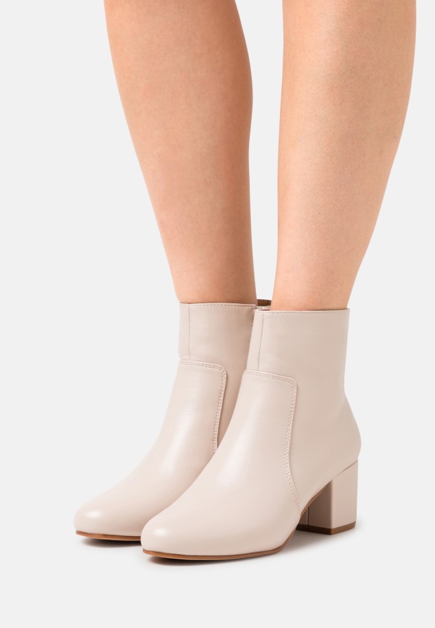 Gabor Classic Ankle Boots Taupe