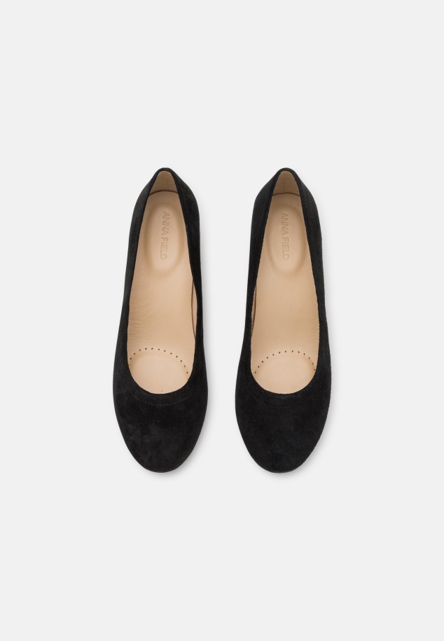 Leather Comfort - Classic Heels Black Gabor