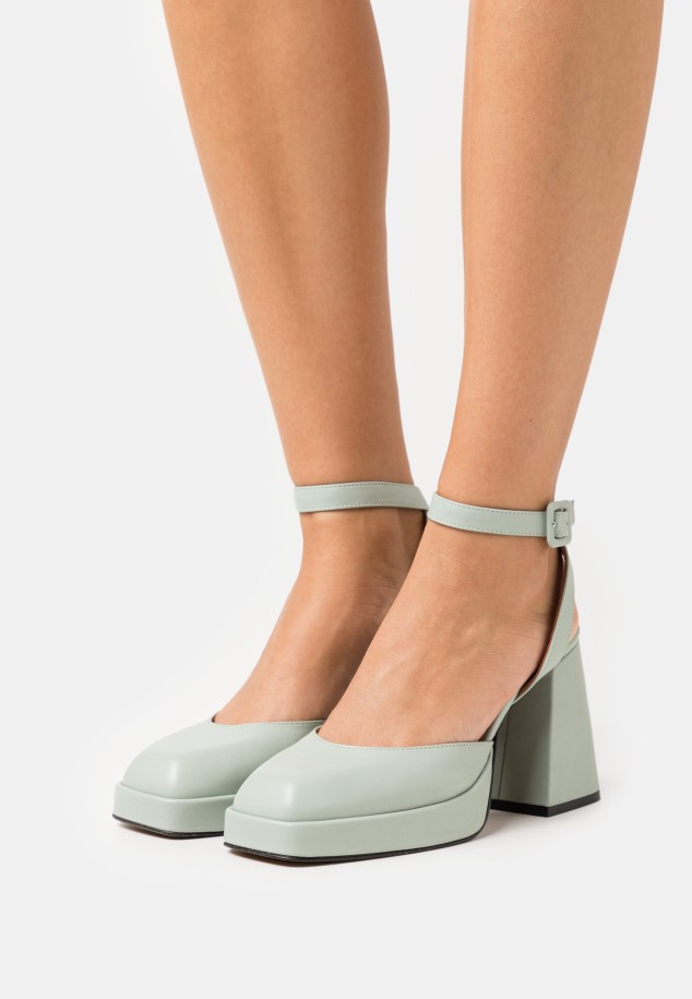 High Heels Black Gabor