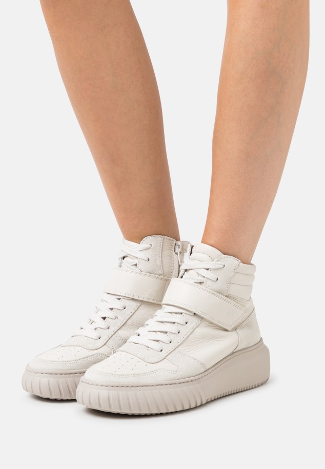 High-Top Trainers Gabor Latte