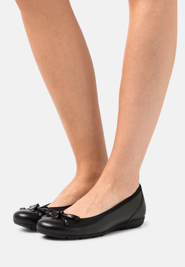 Black/Leopard Gabor Ballet Pumps
