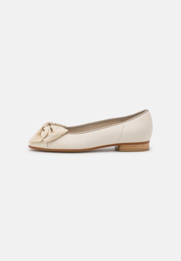 Soil/Grey Gabor Ballet Pumps