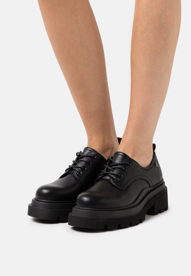 Vintage Black Gabor Leona - Lace-Up Heels