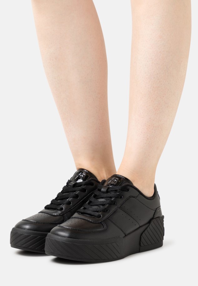 Trainers Gabor Black