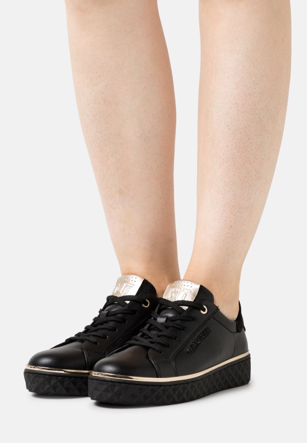 Trainers Gabor Black