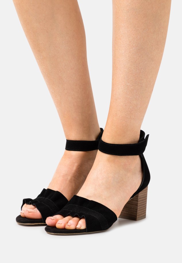 Platform Boots Gabor Taupe