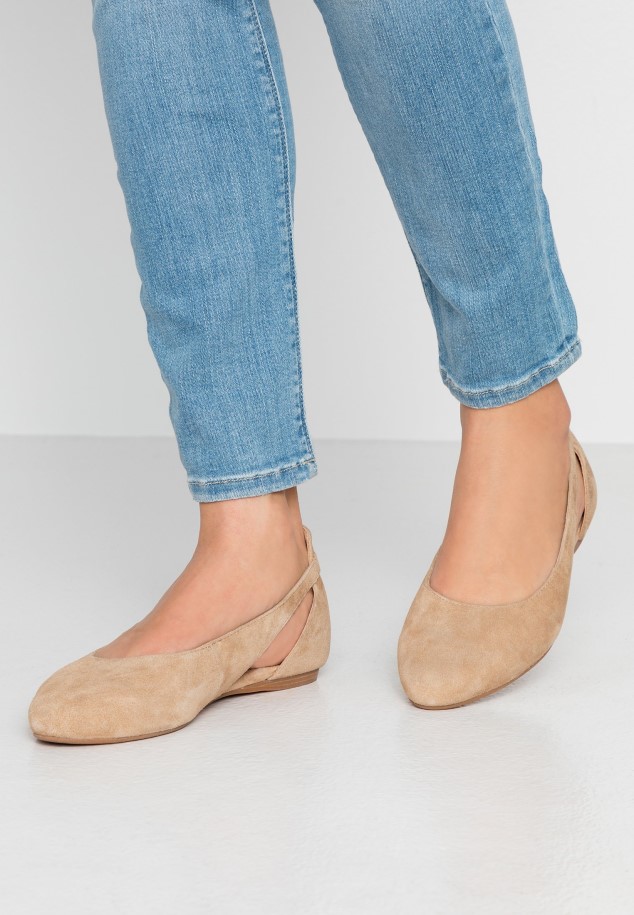 Desert Ballet Pumps Gabor