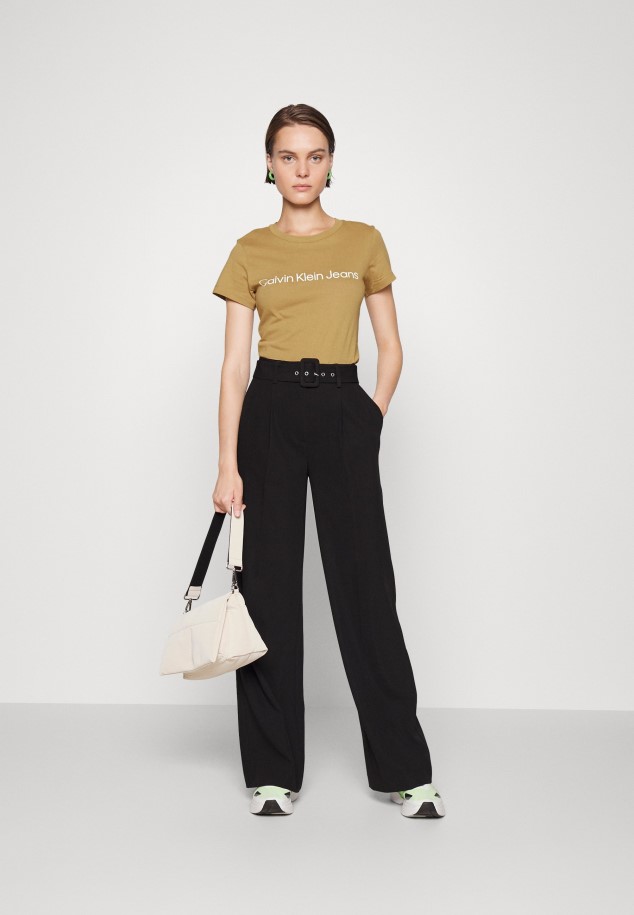 Rabbit/Silk/Peanut Gabor Platform Sandals