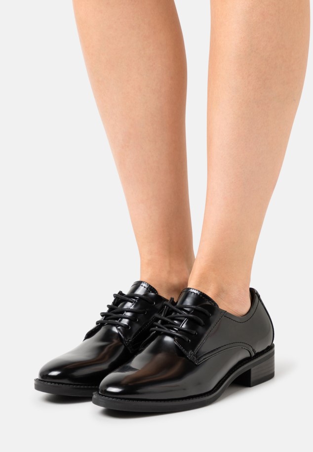 Lace-Ups Black Gabor