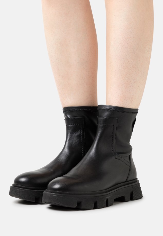 Gabor Platform Ankle Boots Black
