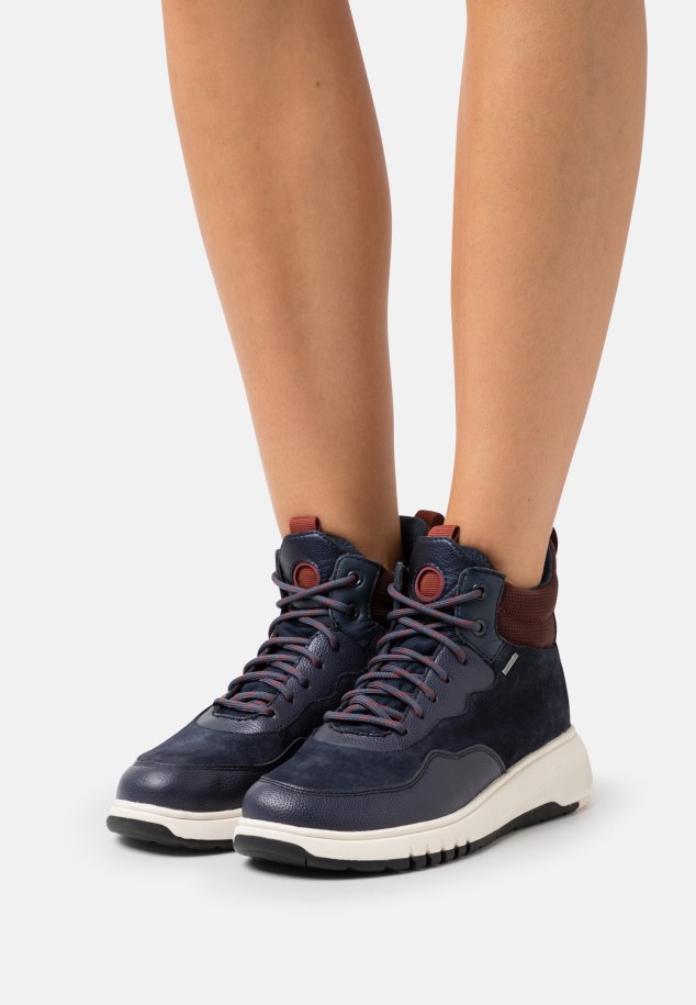 High-Top Trainers Gabor Tanne