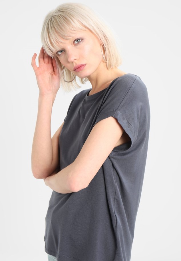 Black T-Bar Sandals Gabor