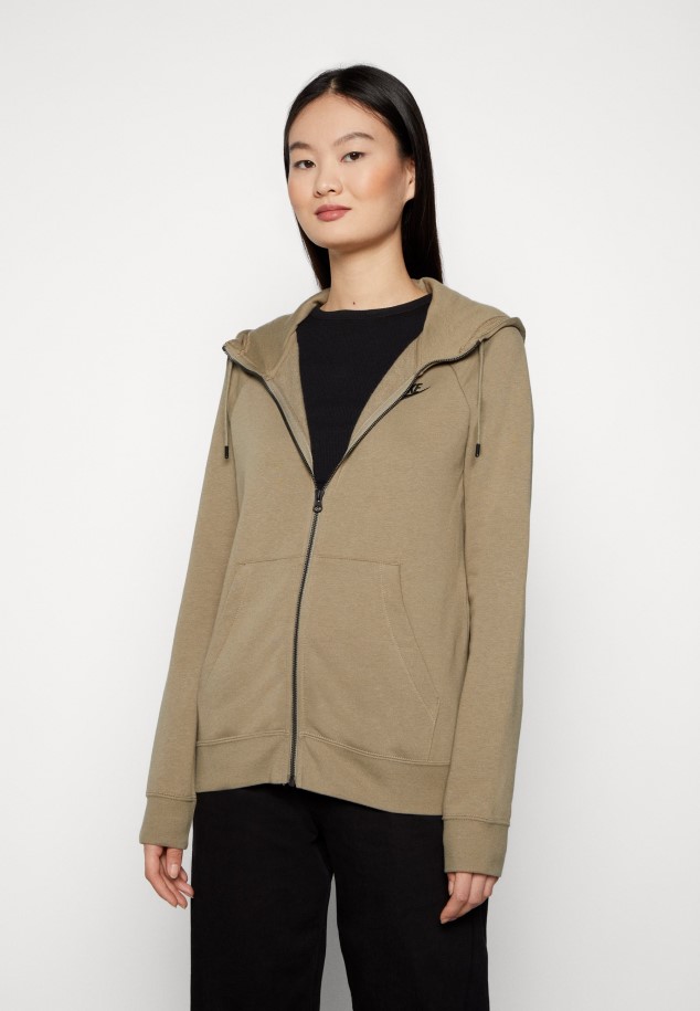 Aquamarin Gabor Trainers