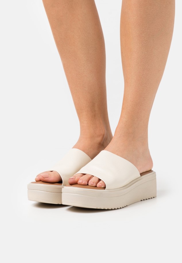 Panna Gabor Heeled Mules