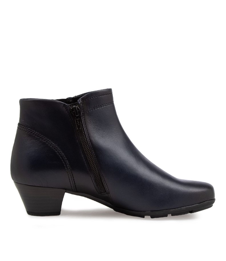 Prima River Leather Ankle Boots Gabor