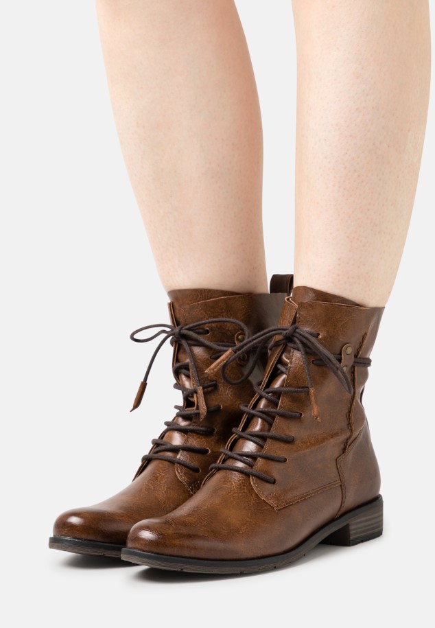 Lace-Up Ankle Boots Gabor Sattel