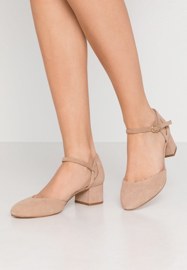 Light Pink Gabor Classic Heels
