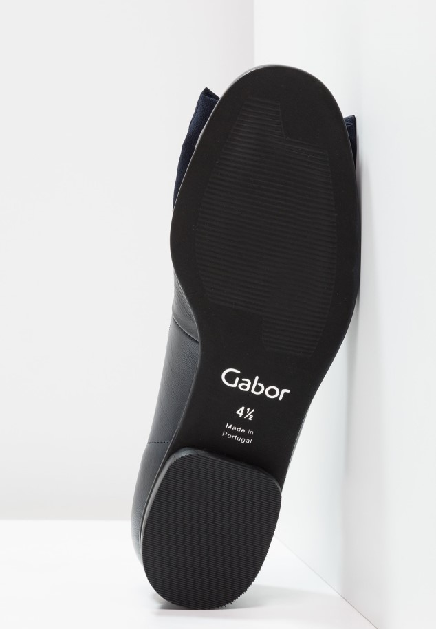 Ocean Gabor Ballet Pumps