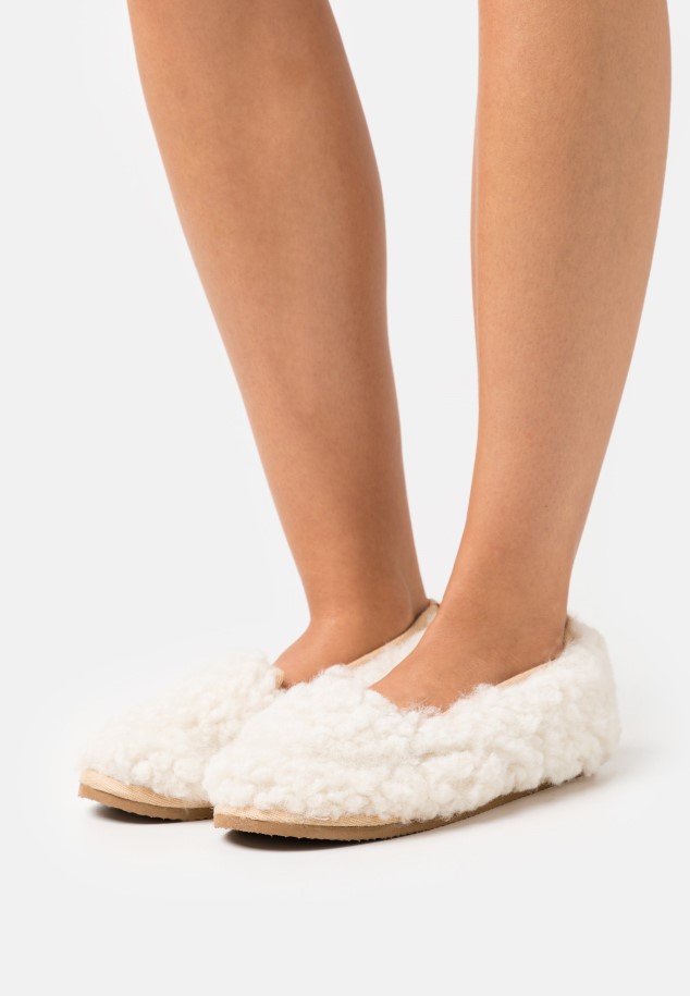 Beige Gabor Slippers