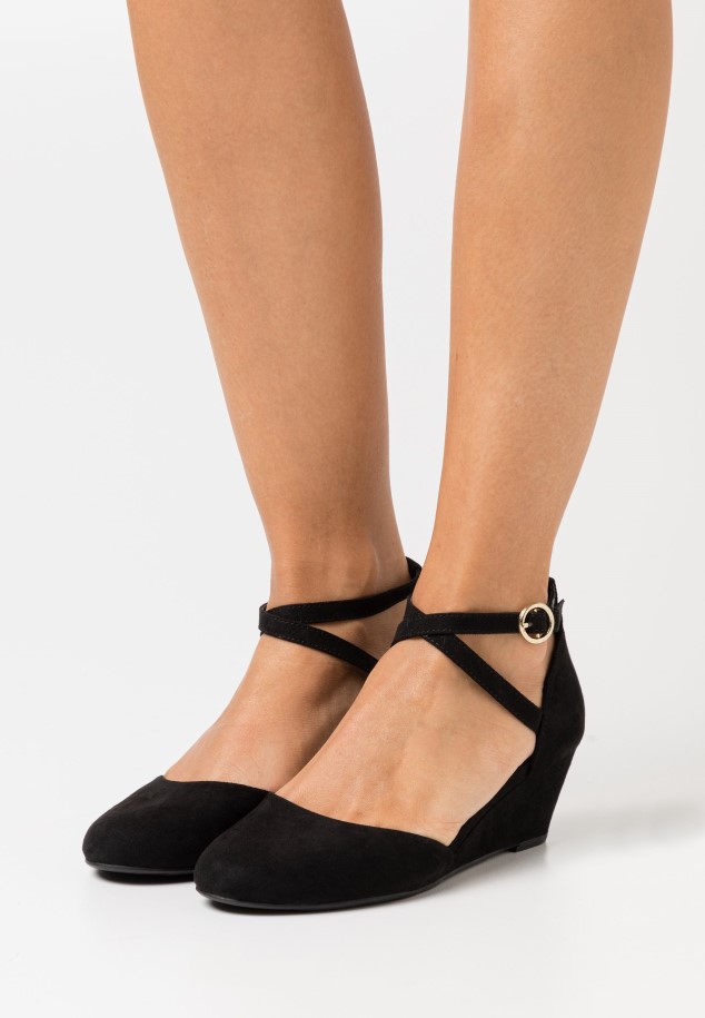 Black Gabor Wedges