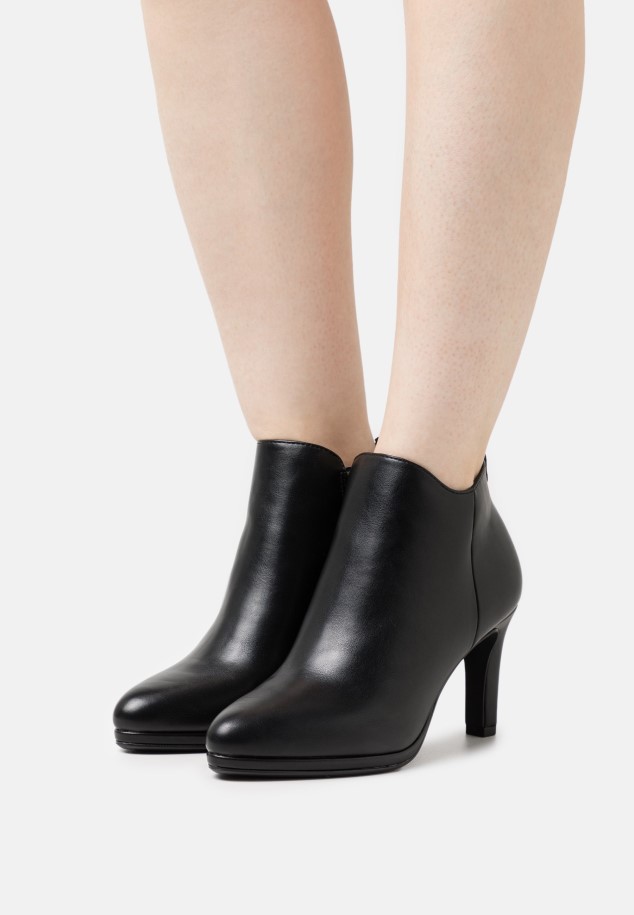 Gabor Classic Heels Red