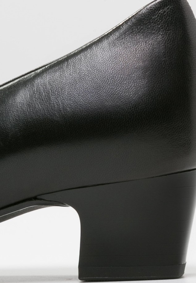 Black Women Gabor Classic Heels