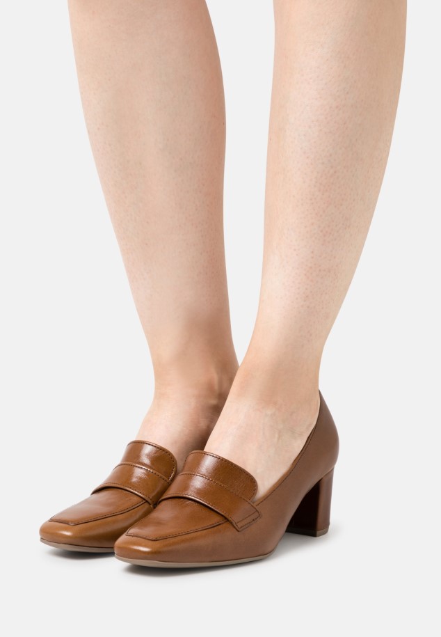 Gabor Deep Saddle Tan/Dark Natural Brendi - Classic Heels