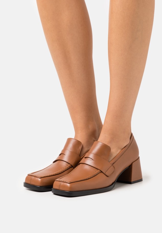 Gabor Deep Saddle Tan/Dark Natural Brendi - Classic Heels