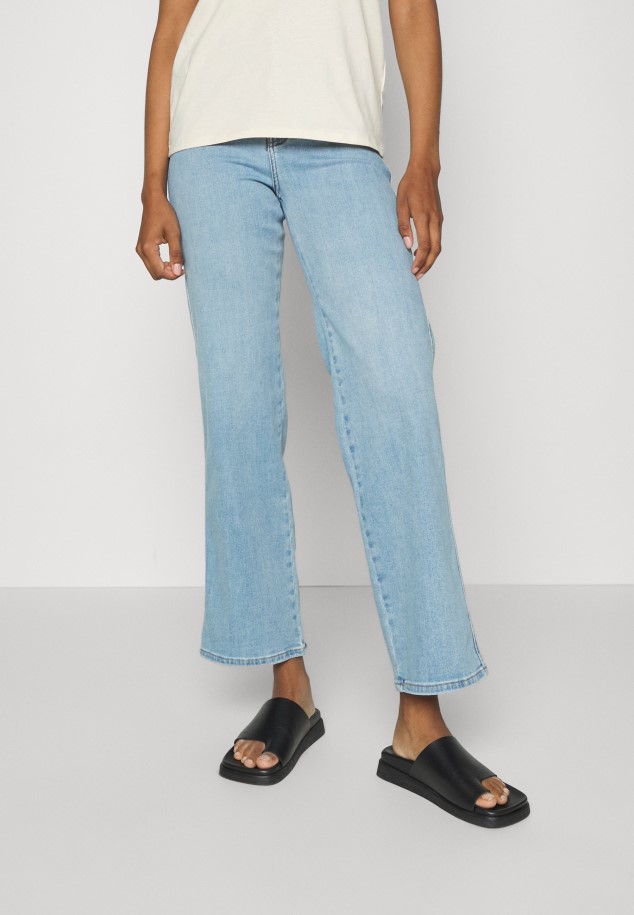 Gabor Light Grey Classic Heels