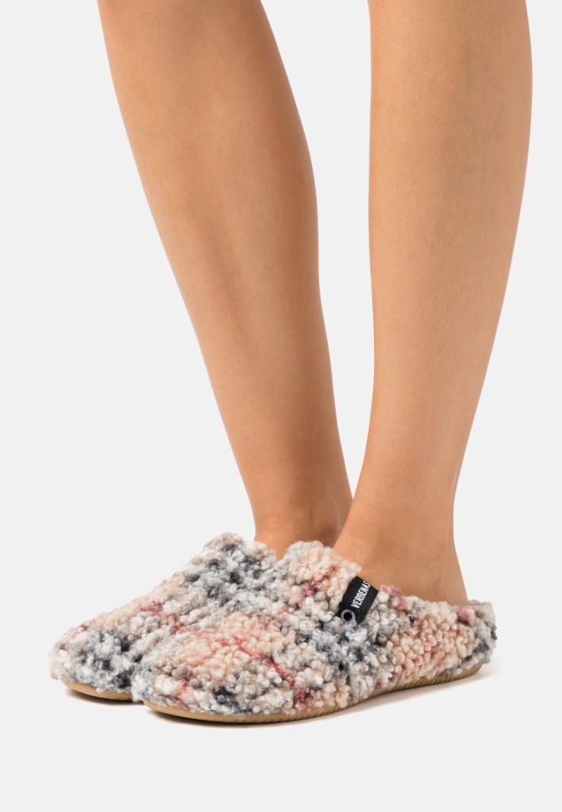 Gabor Dusty Rose Slippers