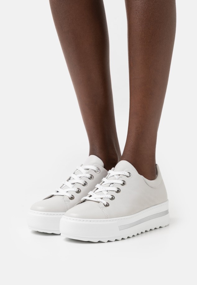 Trainers Beige Gabor