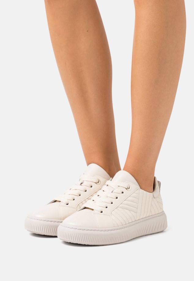 Trainers Beige Gabor